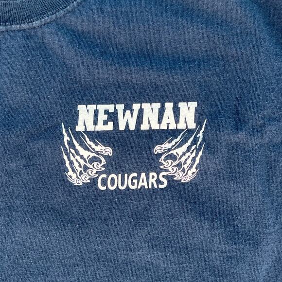 Gildan Long Sleeve Newnan Cougars Tee Shirt Top Sze Medium Dark Blue 100% Cotton - Picture 3 of 11
